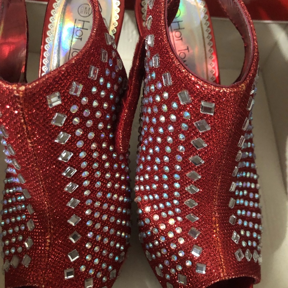 Hot Tomato Red Gemstone Slingback Heels